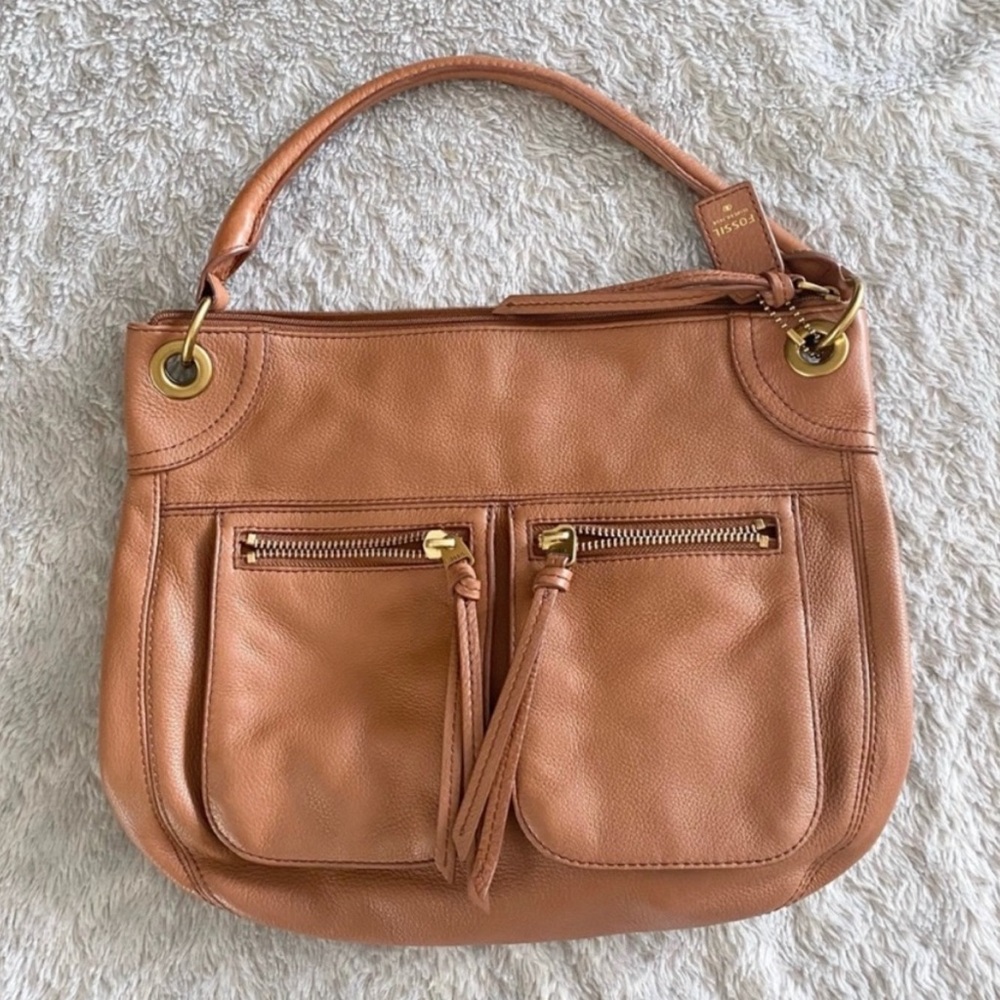 NWOT Fossil Leather Hobo Shoulder Bag
